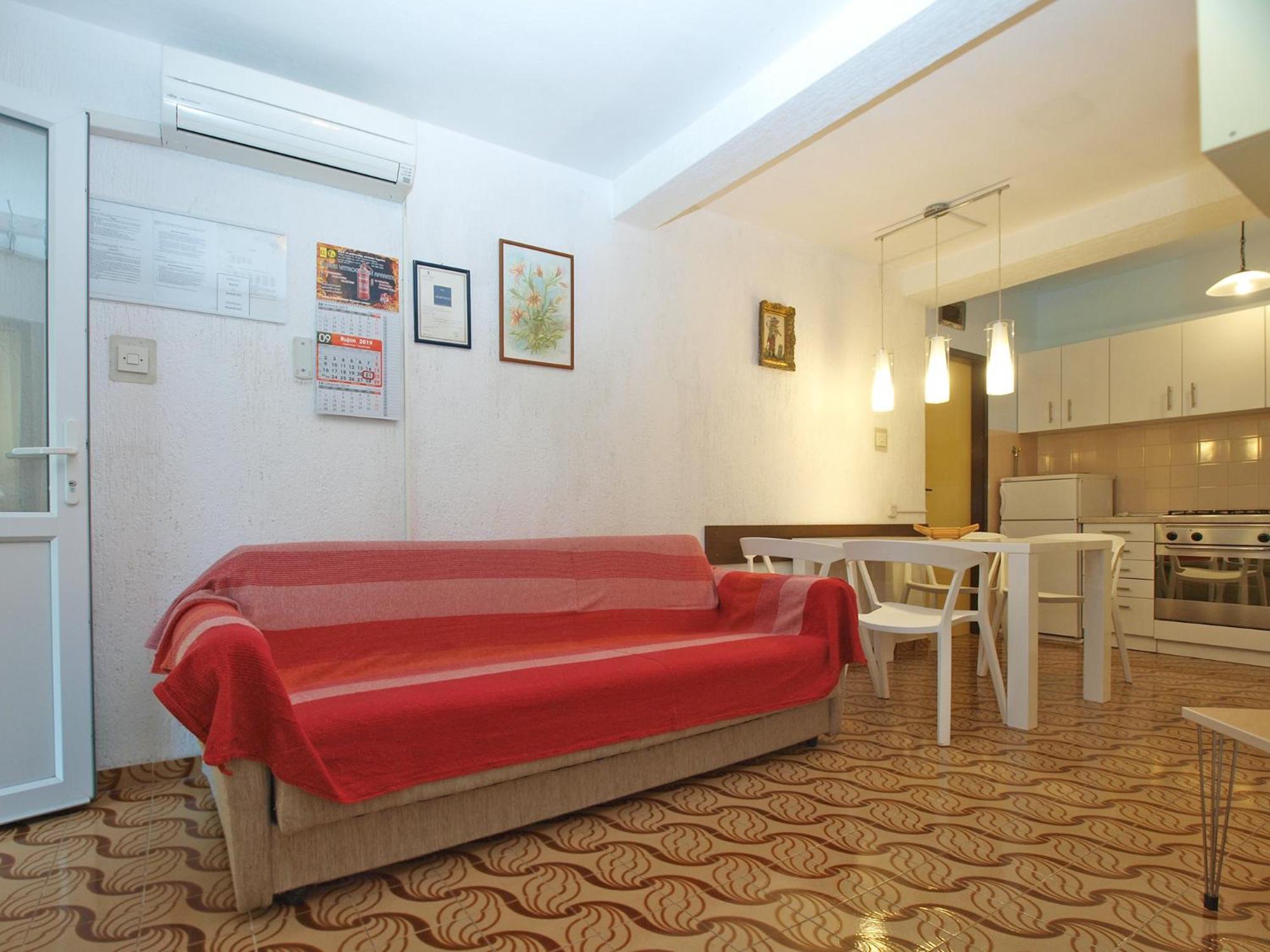 Apartments Branko 1348 พูลา ภายนอก รูปภาพ