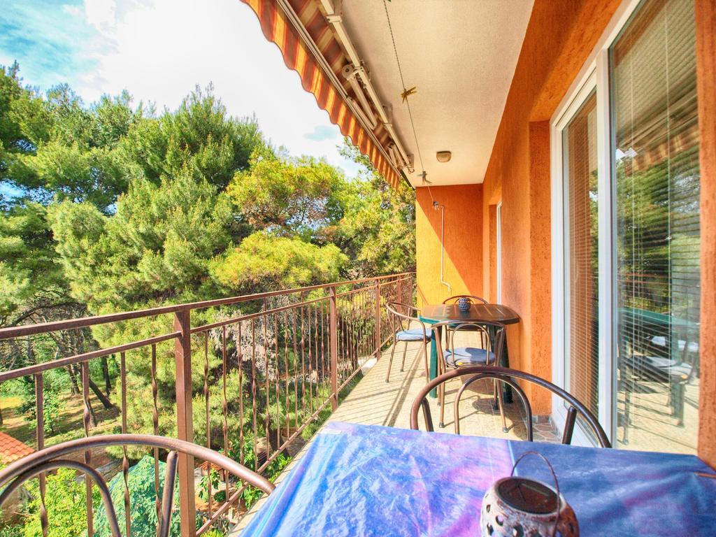 Apartments Branko 1348 พูลา ภายนอก รูปภาพ