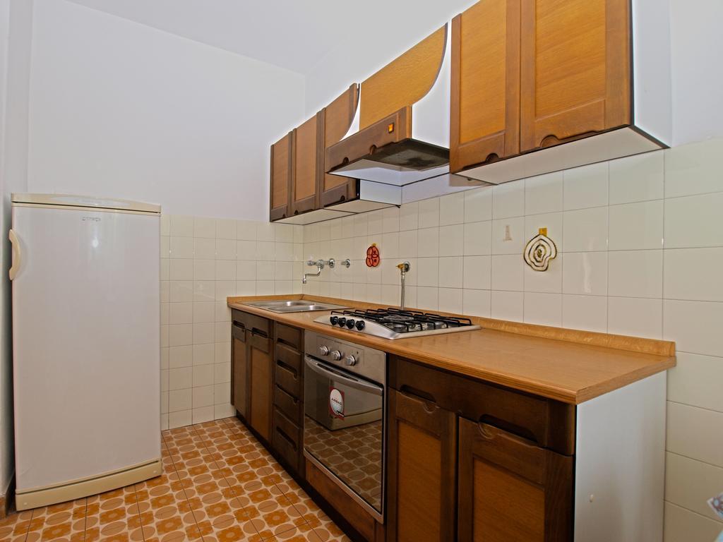 Apartments Branko 1348 พูลา ภายนอก รูปภาพ