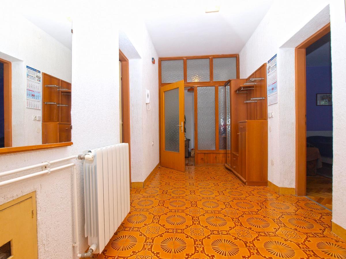 Apartments Branko 1348 พูลา ภายนอก รูปภาพ